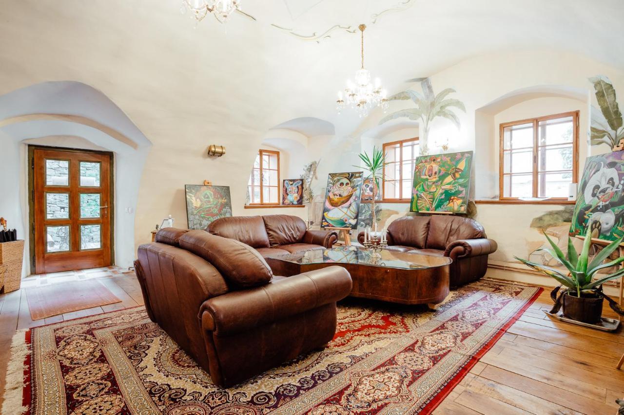 Hotel Barcadam Banska Stiavnica Bagian luar foto