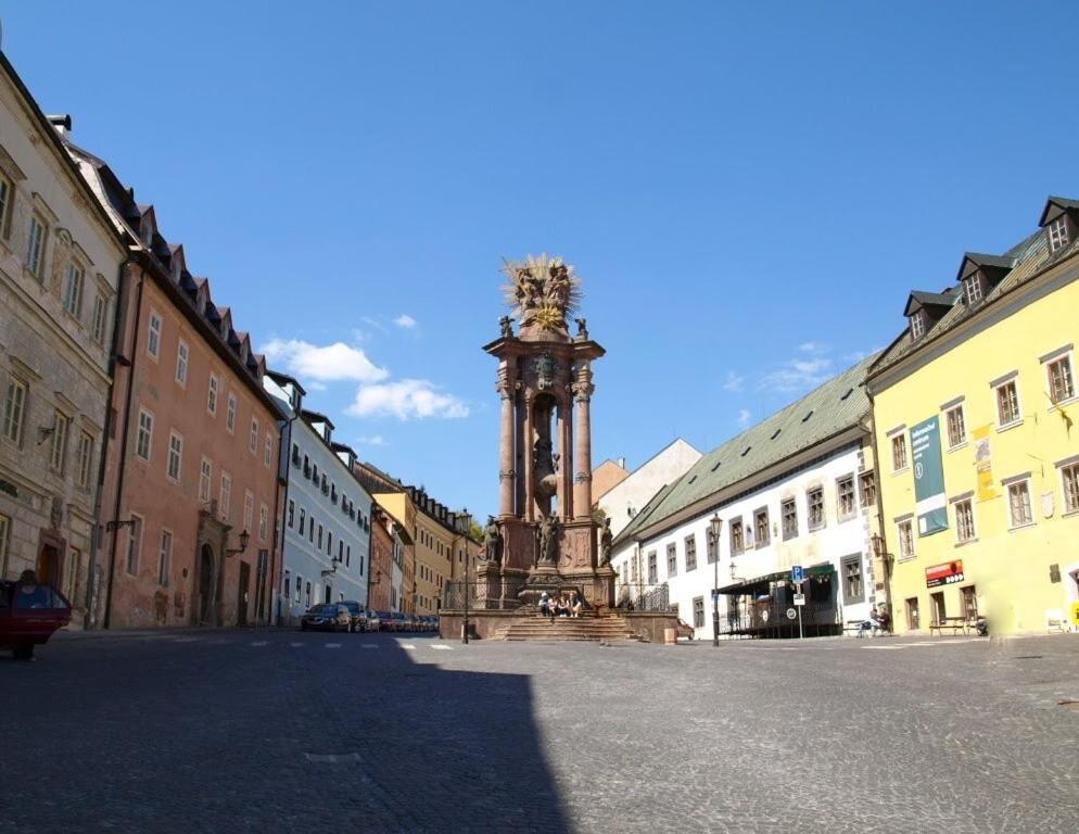 Hotel Barcadam Banska Stiavnica Bagian luar foto