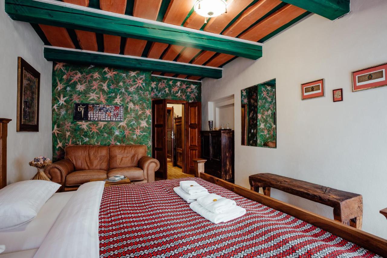 Hotel Barcadam Banska Stiavnica Bagian luar foto