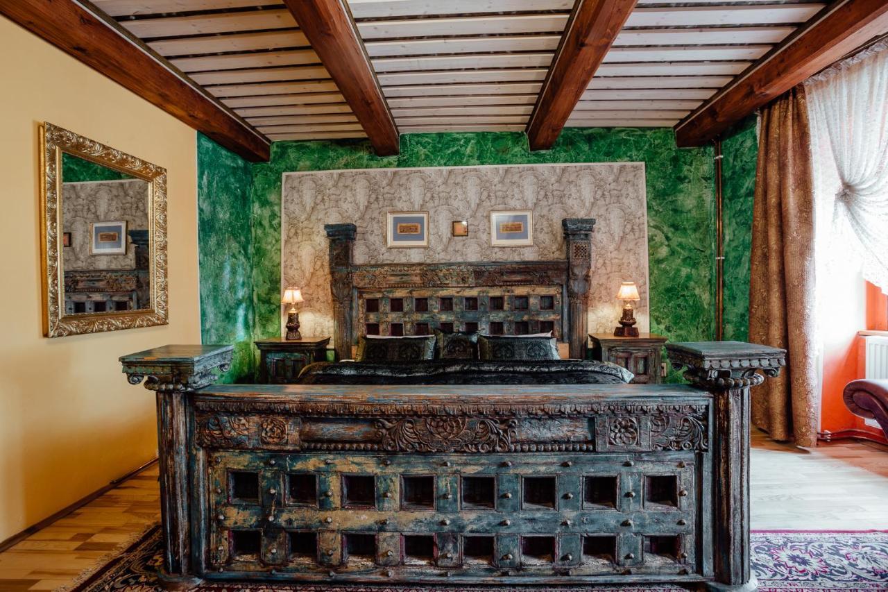 Hotel Barcadam Banska Stiavnica Bagian luar foto